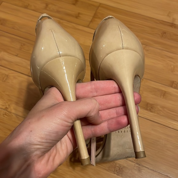 Stuart Weitzman beige sandal, size 10 - Picture 5 of 9